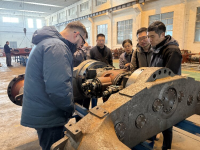 Russia's Traktorodetal Group Visits Shandong Lutong: New Prospects for Cooperation on Tandem Axles